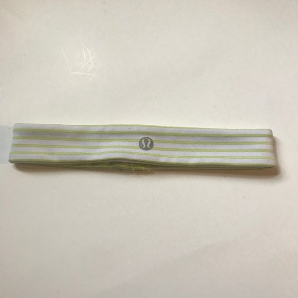 Lululemon athletics workout headband Striped - Picture 3 of 3